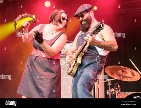 The Reverend Peyton S Big Damn Band Performing At The Larmer Tree