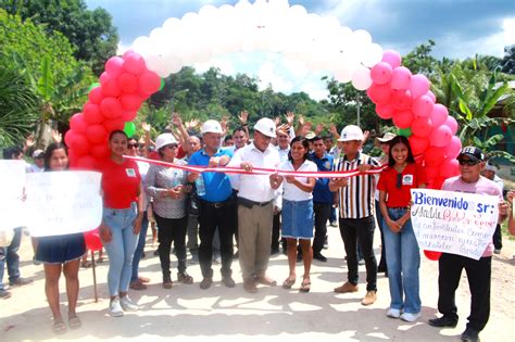 Alcalde Rodolfo Lovo Inaugur Obras De Gran Utilidad En Barrios De