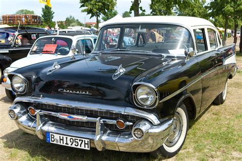 Warum Es Sich Lohnt In Einen Oldtimer Zu Investieren