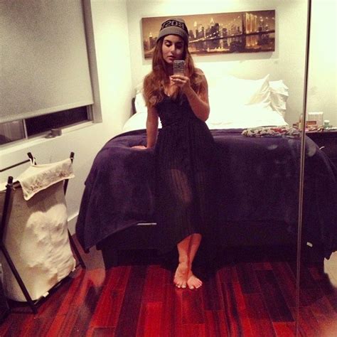 Naked Jojo Levesque In Icloud Leak Scandal