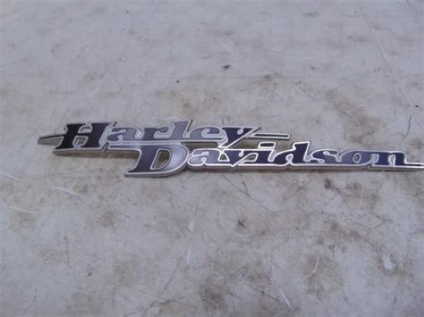 Harley Davidson Left Side Fuel Tank Medallion 11 20 Street Glide Models