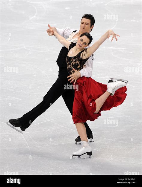 Canada's Tessa Virtue and Scott Moir in the Figure Skating Ice Dance ...