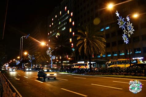 Rammmpa!: Ayala Triangle lights up for the 2011 Symphony of Lights