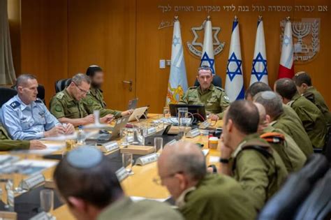 El Gabinete de Guerra de Israel a favor de responderle a Irán pero