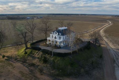 The Mississippi River And The Land It Embraces — Mississippi Delta