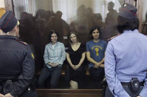 La Justicia Rusa Condena A Dos Años De Prisión A Las Pussy Riot