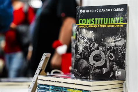 Novo Livro De Genoino Lembra Desafios Da Constituinte Revista Focus