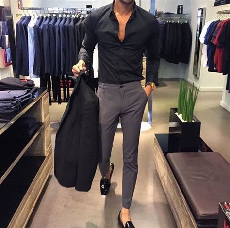 Top 10 Des Tenues A L Italienne Super Classe Chemise Noir Slim Pantalon Slim Gris Mocassin