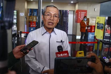 Usut Dugaan Korupsi Pengadaan Apd Di Kemenkes Kpk Cegah Orang Ke