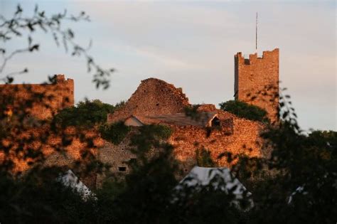 Forteresse De Thil Vic Sous Thil Tripadvisor