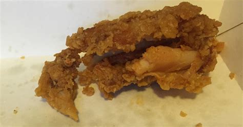 Jordan Simpson Finds Beak And Skull In Kfc Meal From Ipswich