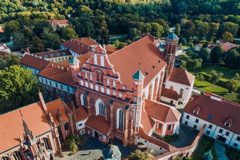 Bernardinų Bažnyčia Go Vilnius