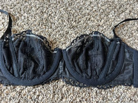 Victorias Secret Very Sexy Black Lace Unlined Demi B… Gem