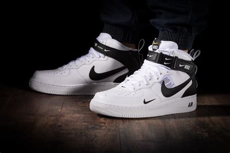 Nike Air Force 1 Mid 07 Lv8 Utility White For £10000