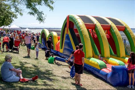 PHOTOS Sunshine And Celebration At White Rocks Canada Day By The Bay