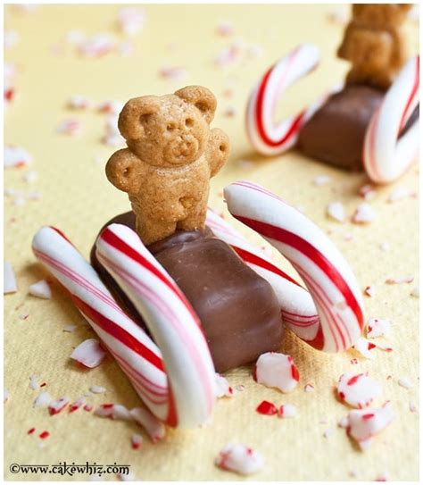 Christmas Candy Cane Sleds - CakeWhiz