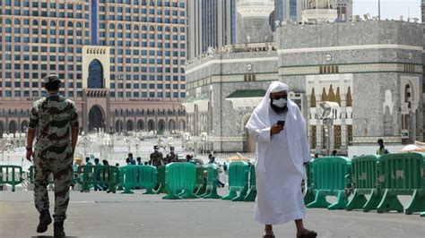 Arabie saoudite début du pèlerinage à La Mecque toujours perturbé