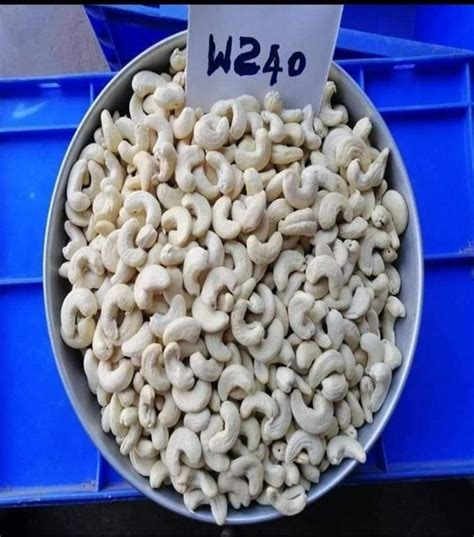 W Whole Cashew Nut Loose At Rs Kg In Siwan Id