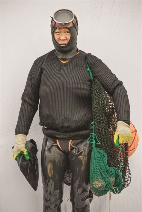 South Korea S Breathtaking Deep Sea Diver Women In Pictures Deep