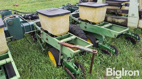 Mancojohn Deere 12 Row Planter Bigiron Auctions