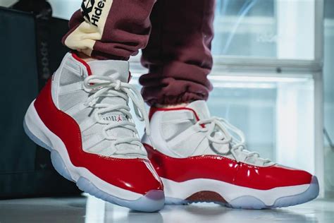 Giày Nike Air Jordan 11 Retro Cherry Ct8012 116