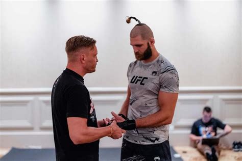 Photo Gallery Jiri Prochazka Prepares For Ufc 275 Title Fight Ufc