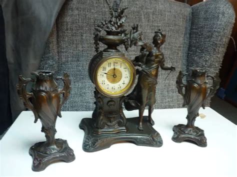 Ancienne Garniture De Chemin E Horloge Statuette Femme En R Gule Et Ses