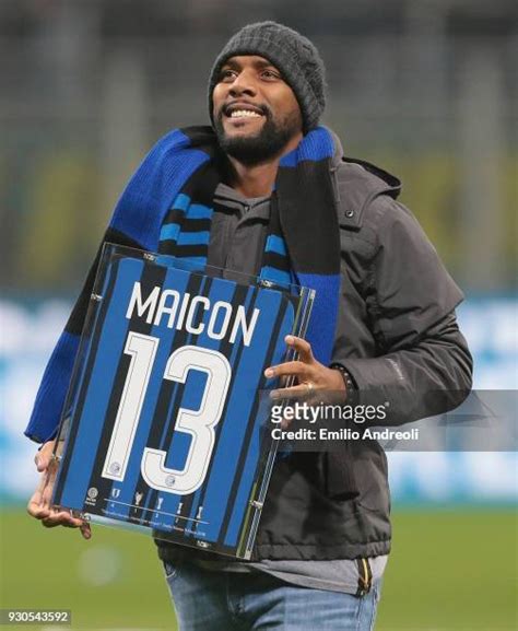 437 Internazionale Players Meet Fans Photos And High Res Pictures Getty