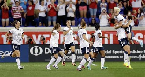 Wambach Breaks Hamms Mark For Career Goals