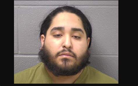 Joliet Man Arrested After Fleeing From Police 1340 Wjol