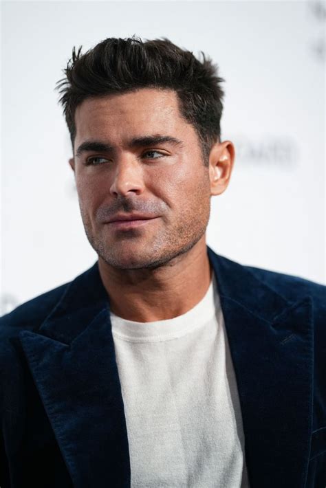 Pin De Anja Elenbaas En Zac Efron En 2024