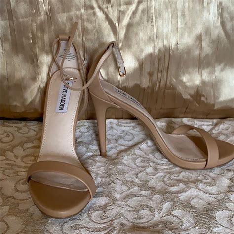 Sexy Nude Heel Gem