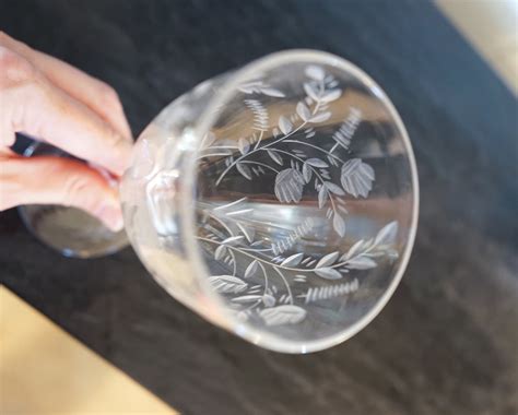 Crystal Etched Floral And Leaf Wine Glasses Set Of 6 Vintage Etsy