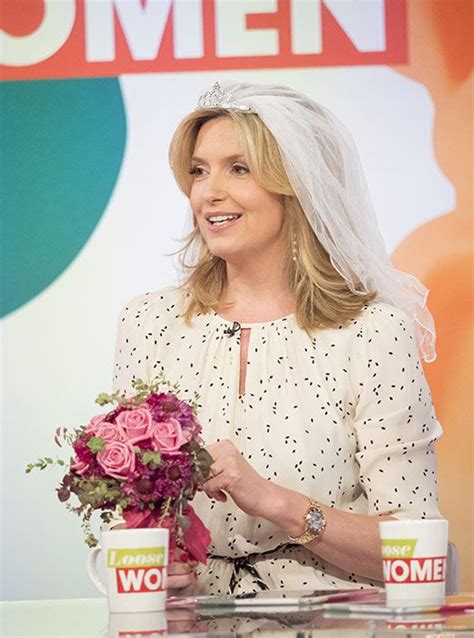 Rod Stewart and Penny Lancaster to renew their wedding vows