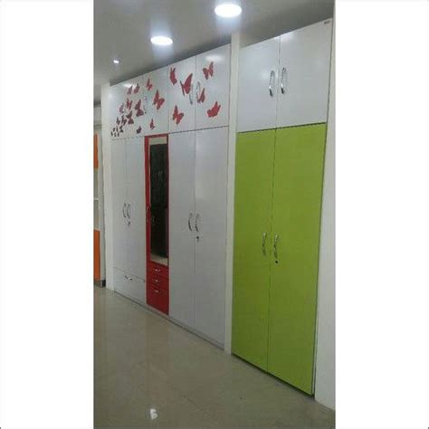 Bedroom Wooden Wardrobe At 850 00 INR In Gautam Buddh Nagar Uttar