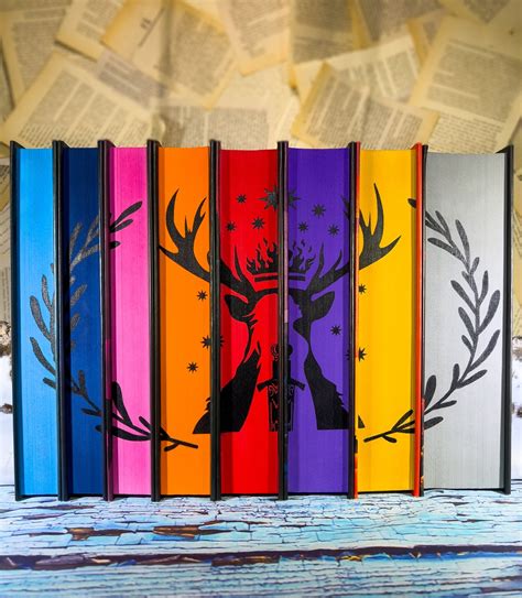 Throne Of Glass Series By Sarah J Maas With Custom Stenciled And Sprayed Edges Etsy