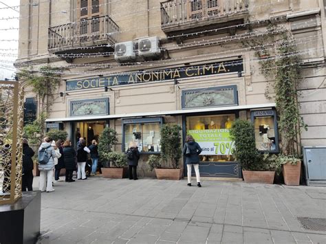 Bari Dopo 96 Anni Chiude La Storica Boutique Cima Di Via Sparano