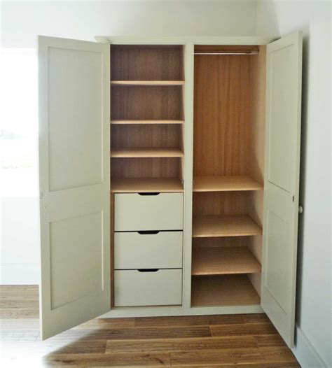 Furniture - Wardrobes - Dunham Fitted Furniture