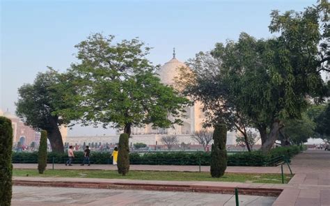 Agra Excursión al Taj Mahal al amanecer con luz de luna llena en el