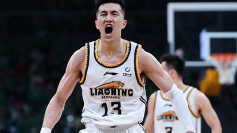 CBA三则重磅新闻郭艾伦即将复出两名超级外援回归 CBA 郭艾伦 复出 新浪新闻