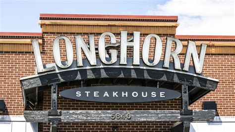 What You Should Absolutely Never Order From Longhorn Steakhouse