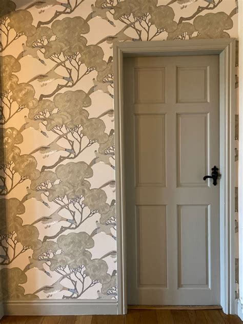 Mulberry Wallpaper And Farrow And Ball Hardwick White Door White