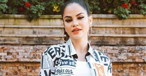 Natti Natasha En Instagram Cantante Hace Sensual Baile En Cuarto De