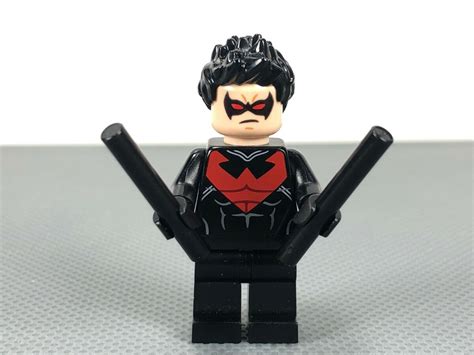 Lego Batman 2 Nightwing Red