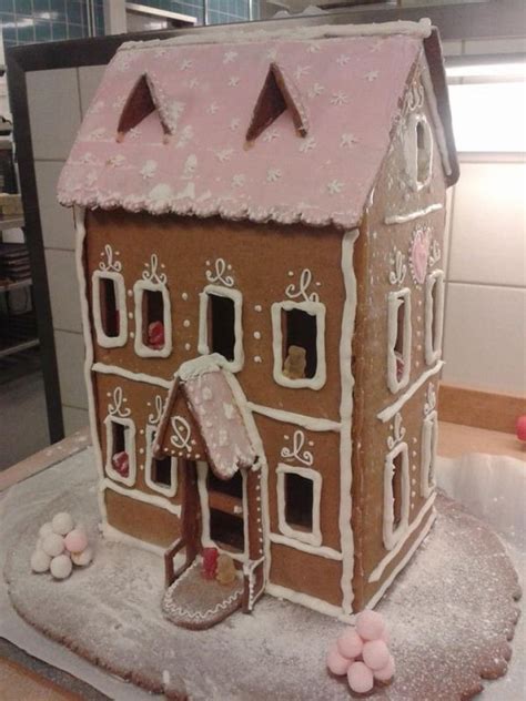 Dr Oetker Leivo Ja Koristele Piparibattle 2013 Gingerbread House