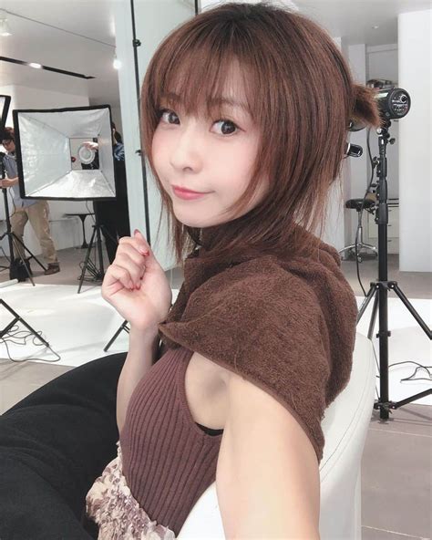 折原みかさんのインスタグラム写真 折原みかinstagram「アフターの写メを撮り忘れましたが 2ヶ月ぶりの香草カラー行ってきました