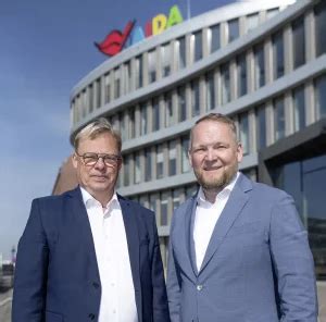 AIDA Cruises Staffelstabübergabe im Kommunikationsbereich an Bord