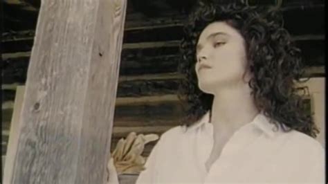 Alannah Myles - Black Velvet _ Official Video - Videoclip.bg