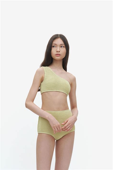 AVOCADO RENZO ASYMMETRICAL BIKINI 코우리