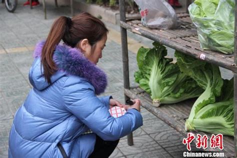 成都現無人菜市 生意火爆 每日頭條